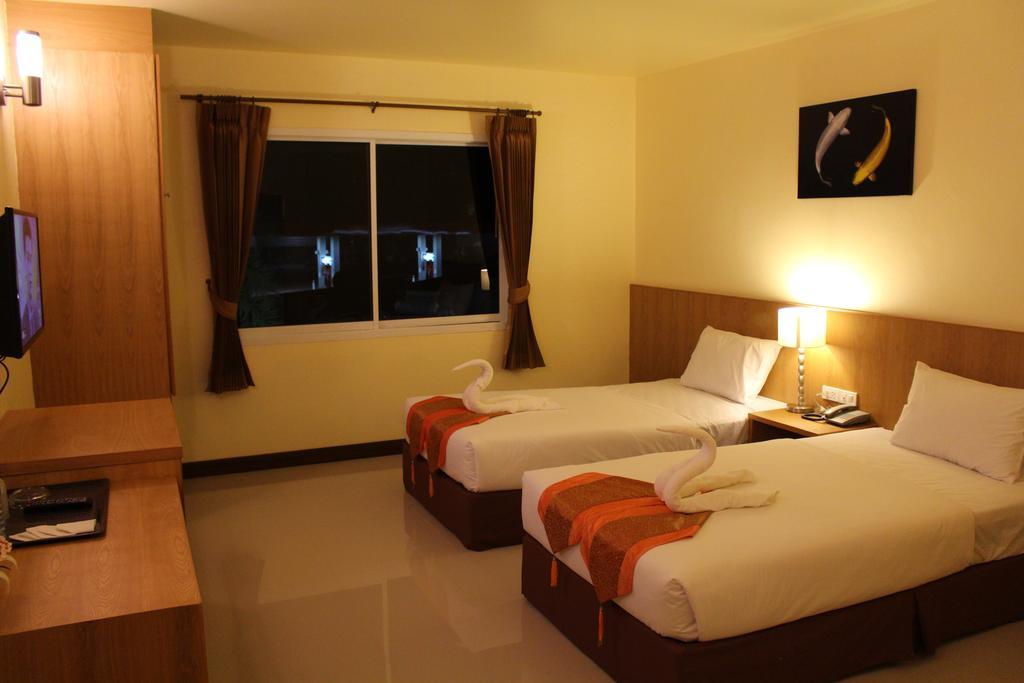 The Lephant Hotel Сураттхани Номер фото